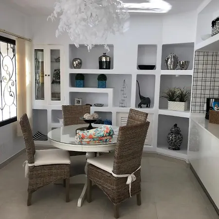 Casa Mojo Villa Puerto del Carmen (Lanzarote)